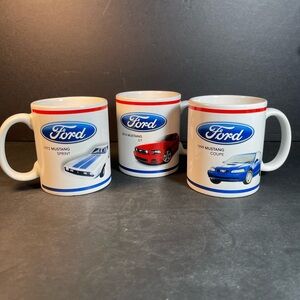 3 Official FORD Mustang Coffee Mugs 10oz 1972 Sprint, 1999 Coupe, 2014 GT.  T59